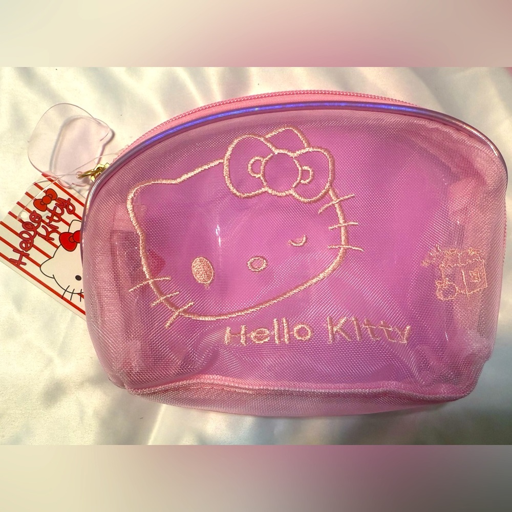 🆕 Hello Kitty Pink Mesh Pouch